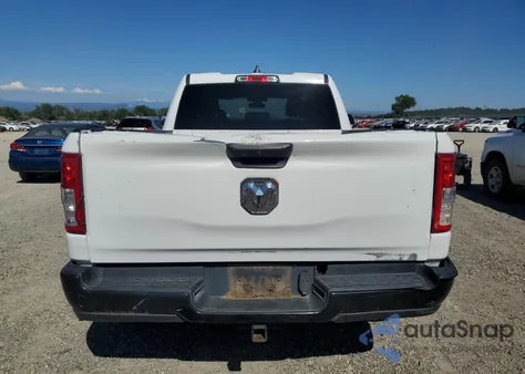 2020 Ram 1500 Tradesman z USA, uszkodzony, nr VIN 1C6SRECG2LN386391